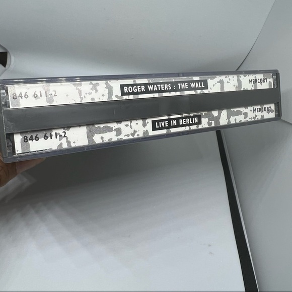 𝅺EUC-ROGER Waters (Pink Floyd) The Wall Live in Berlin (2xCDs Set 1990 Mercury - Picture 11 of 11